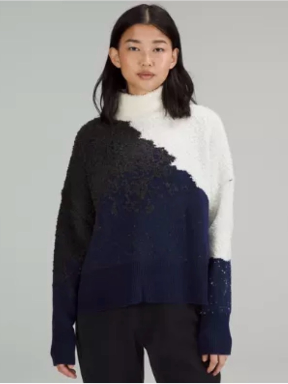 Lululemon Ombré Merino-blend Turtleneck Sweater in size 4